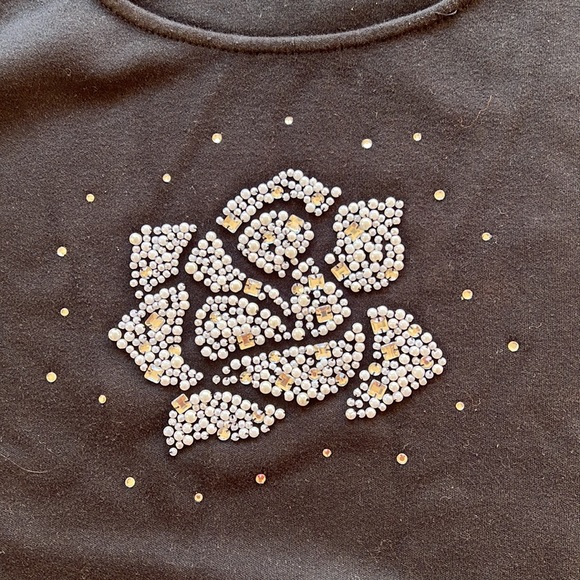 Quacker Factory Beaded Tee - Picture 2 of 5